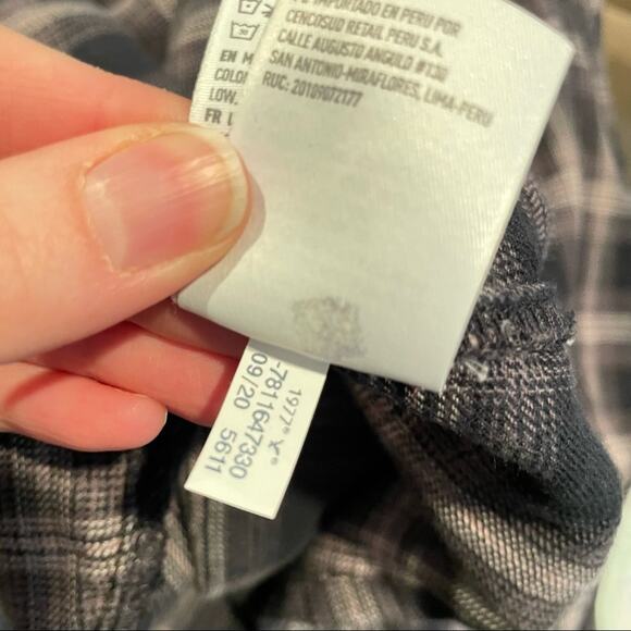 American Eagle Grey Pink Plaid Long Sleeve Wrap Dress Womens S Fall Flannel Mini - Picture 9 of 11